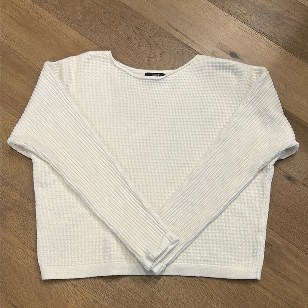 Tahari Ivory Ribbed Knit Top